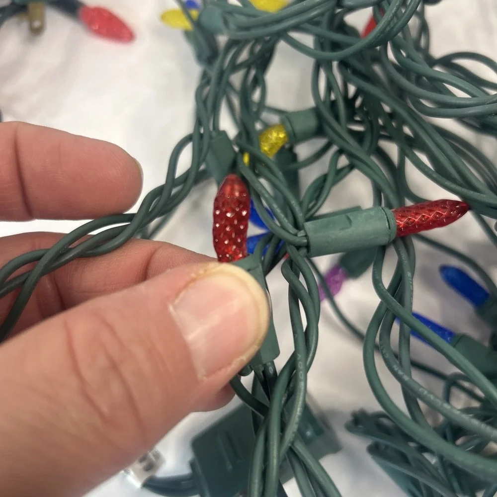 Berry Lights Christmas Strawberry Red Strand And Multi Color Read Works